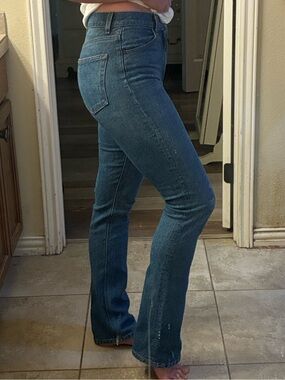 Reformation stretch Cindy Bootleg Jean mid blue wash La Jolla sz 25 (26” waist)